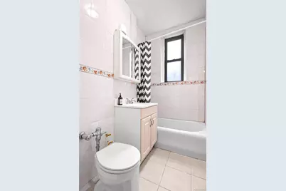 3720 81 Strret #5E, Jackson Heights, NY 11372 - Photo 12