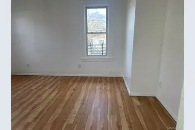 85-20 85th Road, Woodhaven, NY 11421 - Photo 6