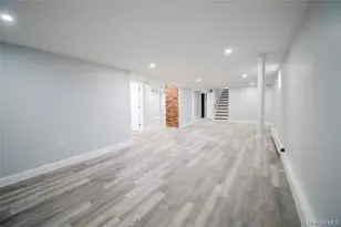 650 Bryant St, East Meadow, NY 11554 - Photo 18