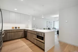 218 Middle Neck Rd, Great Neck, NY 11021 - Photo 14