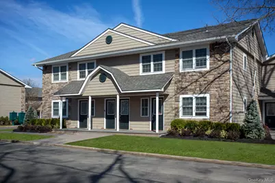437 Terrace Road #T12437, Bayport, NY 11705 - Photo 1