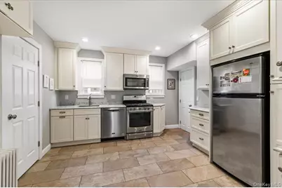 37 Central Street, Huntington, NY 11743 - Photo 12