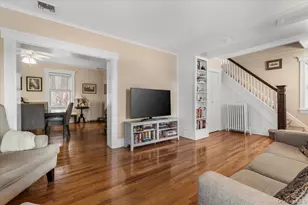 37 Central St, Huntington, NY 11743 - Photo 4