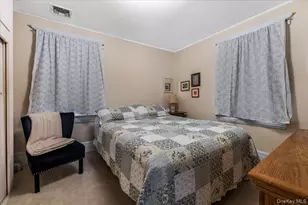 37 Central St, Huntington, NY 11743 - Photo 16