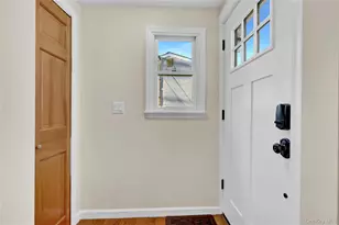 20 Collins Rd, Glen Cove, NY 11542 - Photo 8