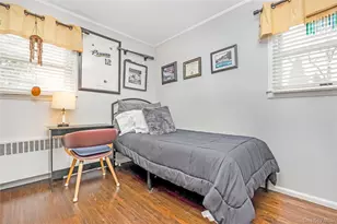 10 Roxbury St, Farmingdale, NY 11735 - Photo 14