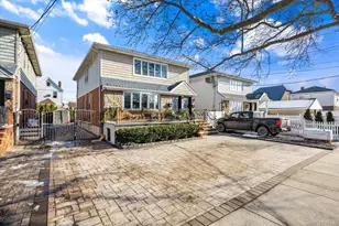 157-37 98th St, Howard Beach, NY 11414 - Photo 2