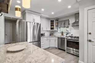 157-37 98th St, Howard Beach, NY 11414 - Photo 12