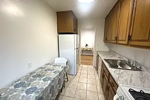 70 Lawrence Ct, White Plains, NY 10603 - Photo 8