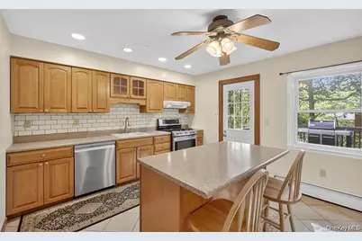 27 Jefferson Street, Highland Mills, NY 10930 - Photo 8