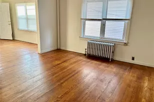 104-40 114th St, Jamaica, NY 11419 - Photo 6