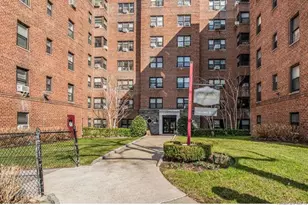 2 Fisher Dr, Mount Vernon, NY 10552 - Photo 1