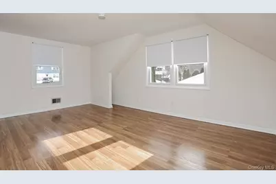 64 S Hillside Avenue, Elmsford, NY 10523 - Photo 24