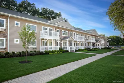 196A Jefferson Avenue #2D, Saint James, NY 11780 - Photo 1