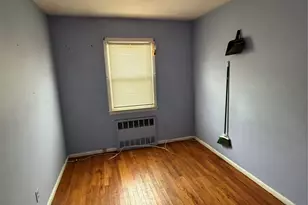 135-26 219th St, Springfield Gardens, NY 11413 - Photo 42