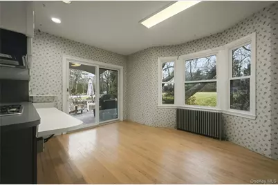 54 Cove Road, Huntington, NY 11743 - Photo 22