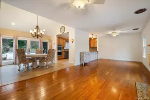 33 Fleets Cove Rd, Huntington, NY 11743 - Photo 16