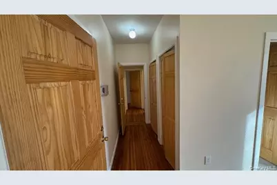 25 Tibbits Avenue, White Plains, NY 10606 - Photo 14