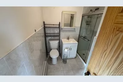 25 Tibbits Avenue, White Plains, NY 10606 - Photo 12