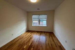 50 Sintsink Dr E, Port Washington, NY 11050 - Photo 16