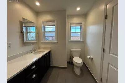 50 Sintsink Drive E #6, Port Washington, NY 11050 - Photo 22