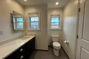 50 Sintsink Dr E, Port Washington, NY 11050 - Photo 22