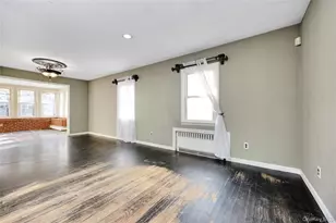 12 Summerset Dr, Smithtown, NY 11787 - Photo 26