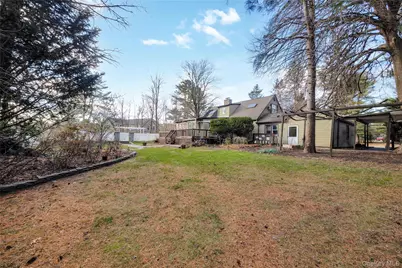 12 Summerset Drive, Smithtown, NY 11787 - Photo 14