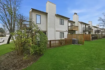 47 Balsam Court, Wantagh, NY 11793 - Photo 18