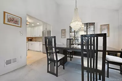 47 Balsam Court, Wantagh, NY 11793 - Photo 6