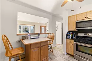 175 Van Buren St, West Babylon, NY 11704 - Photo 12