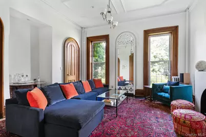 526 Carlton Avenue, Brooklyn, NY 11238 - Photo 4