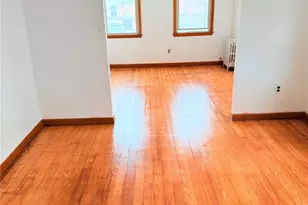 53-74 72nd Pl, Maspeth, NY 11378 - Photo 2