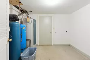 9 Sachs Ct, Hopewell Junction, NY 12533 - Photo 32