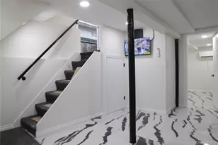 220-11 94th Dr, Queens Village, NY 11428 - Photo 20