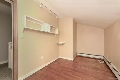 3042 Lowell Avenue, Wantagh, NY 11793 - Photo 18