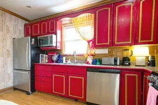 37 Centre St, Bronx, NY 10464 - Photo 6