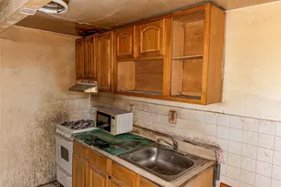 34-56 70th St, Jackson Heights, NY 11372 - Photo 12