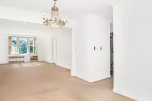 245 Rumsey Rd, Yonkers, NY 10701 - Photo 2