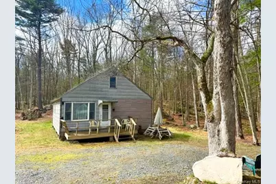 195 W Mohican Trail, Glen Spey, NY 12737 - Photo 16