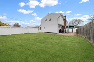 55 Schleigel Blvd, Farmingdale, NY 11735 - Photo 20