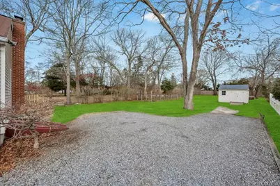 160 Oak Street, Mattituck, NY 11952 - Photo 24