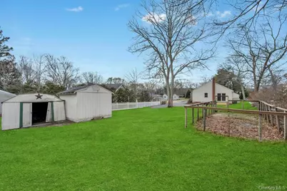 160 Oak Street, Mattituck, NY 11952 - Photo 26