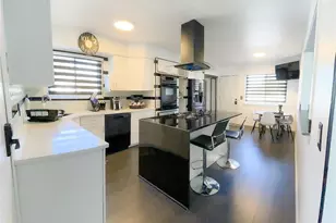 1 Summer Ln, Amityville, NY 11701 - Photo 8