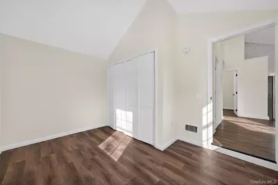 11 Blueberry Hill, Greenwood Lake, NY 10925 - Photo 18