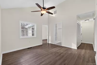 11 Blueberry Hill, Greenwood Lake, NY 10925 - Photo 10