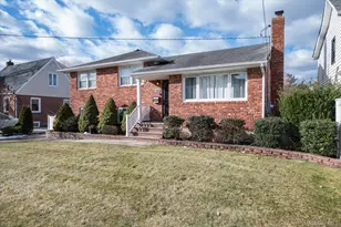 844 Arthur St, West Hempstead, NY 11552 - Photo 24