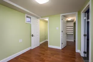 844 Arthur St, West Hempstead, NY 11552 - Photo 18