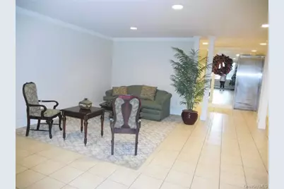 4 Consulate Drive #1-M, Tuckahoe, NY 10707 - Photo 4