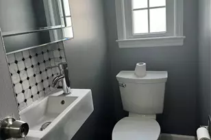 31 Flower Rd, Valley Stream, NY 11581 - Photo 8